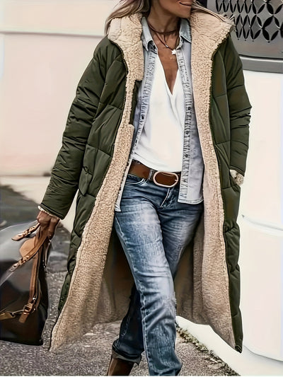 Katri™ | Lämmin, Hupullinen ja Käännettävä Talvitakki